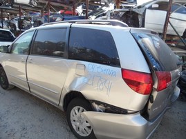 2004 TOYOTA SIENNA LE SILVER 3.3L AT Z17841